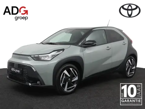 Toyota Aygo X Hybrid 115 envy | Nieuw uit voorraad leverbaar! |