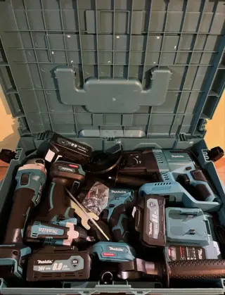 Makita Accugereedschapset, gloednieuw 36V