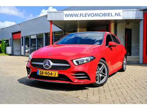 Mercedes-Benz A-klasse 200 Business Solution AMG Aut. Pano|Leder-Alcantara|Widescreen|LMV