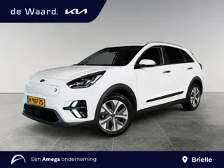 Kia e-Niro DynamicPlusLine EV 64kWh 204pk | SOH 100% | 3-FASEN LADER | WARMTEPOMP | SCHUIF/KANTELDAK