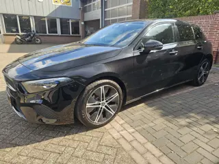Mercedes-Benz A-klasse 200 AMG Line/ Camera