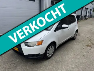 Mitsubishi Colt 1.3 Intro Edition! AIRCO! APK T/M 06-2027!