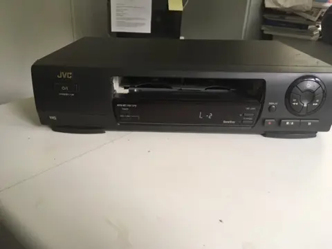JVC Cassette recorder HR- J 311 EU