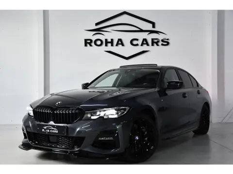 BMW 3-serie 330i M-Pakket, Pano, Bodykit, Applecarplay