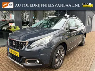Peugeot 2008 1.2 PureTech Allure Pano/Navi/Clima/PDC/Trekh.