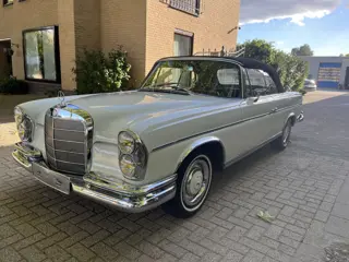 Mercedes-Benz 300-serie 300 SE Cabriolet (bj 1962)