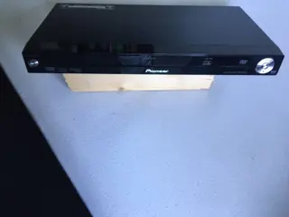 Pioneer DVD speler type DV- 120 K in mooi zwart, Nu 69,- €.