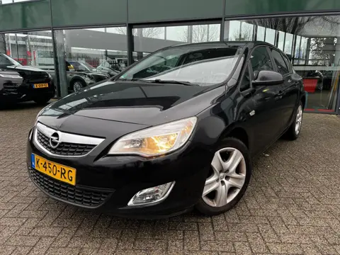 Opel Astra 1.4 Turbo Edition