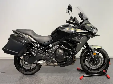 Kawasaki Versys 650 (bj 2023)