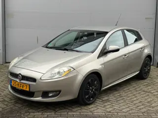 Fiat Bravo 1.4 T-Jet Emotion l Climate l Navi l Cruise l rijdt en schakelt