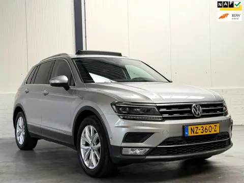 Volkswagen Tiguan 1.4 TSI ACT Highline Virtual|Pano|Trekhaak|Camera|Keyless