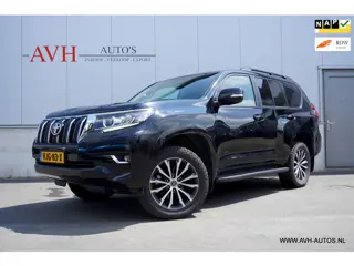 Toyota Land Cruiser 2.8 D-4D-F Challenger Window Van