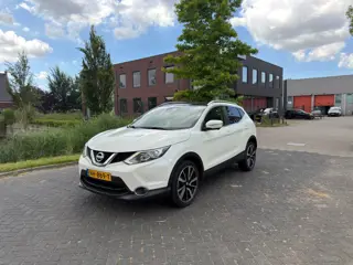 Nissan Qashqai 1.2 Premier Edition