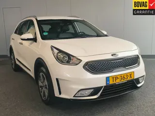 Kia Niro 1.6 GDi Hybrid DynamicLine Rijklaar + 12 maanden Bovag-garantie Henk Jongen Auto's in Helmo