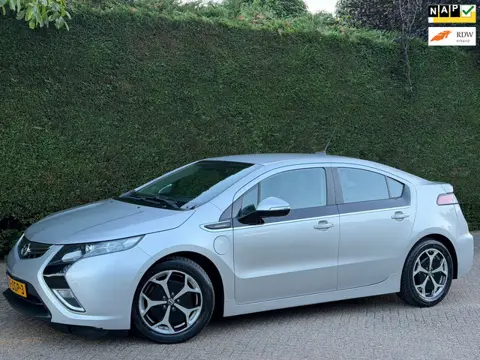 Opel Ampera 1.4 AIRCO/CAMERA/LEDER/NAVI/CRUISE/PDC V+A/CLIMATE/BOSE AUDIO/XENON/RIJDT ZEER FIJN/APK 