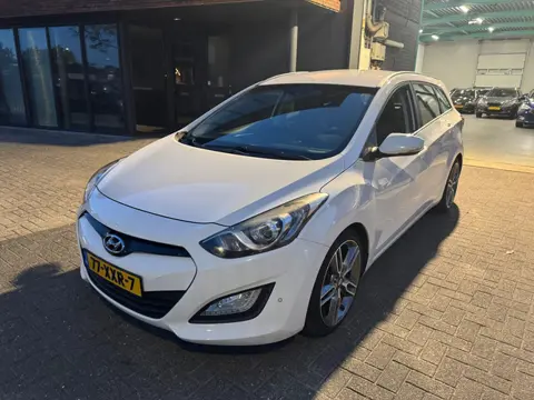 Hyundai I30 Wagon 1.6 GDI Business XENON LED CRUISE CLIMA NIEUWE APK ORIG NL NAP