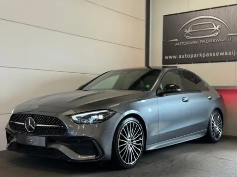 Mercedes-Benz C-klasse 180 AMG Pano, Cruise Control, Apple Carplay, Sfeerverlichting, Lederen, Stoel