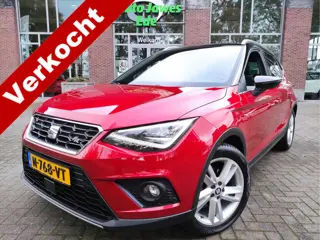 SEAT Arona 1.0 TSI DSG FR Business Intense Afn.trekhaak - Leder/Alcantara - Achteruitrijcamera - Ful