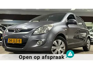 Hyundai I20 1.4i i-Catcher|NAP|NweAPK|Airco|5Deurs|Trekhaak|Parrot|Scherpeprijs!