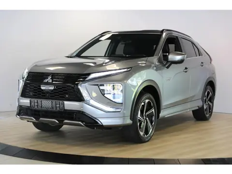Mitsubishi Eclipse Cross 2.4 PHEV Intense+ | 360 camera | Cruise Adaptief | Trekhaak | Apple Carplay