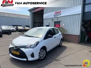 Toyota Yaris 1.0 VVT-i Now Airco, radio
