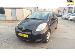 Toyota Yaris 1.3 VVTi Aspiration AUTOMAATBak niet goed