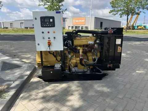 Cat C4.4 (bj 2008)
