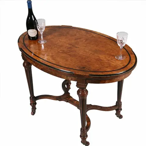 Schitterende salontafel originele hoogte, met ebbenhouten biezen en brons ca 1850