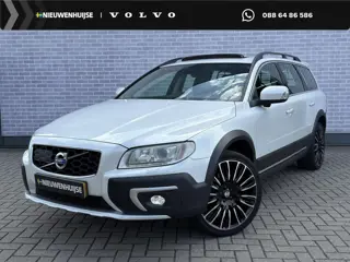 Volvo XC70 2.0 T5 FWD Summum | Trekhaak | Schuifdak | Parkeersensoren | BLIS | Cruise Control Adapti
