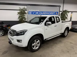Isuzu D-max 2.5 Extended Cab LS (bj 2017, automaat)