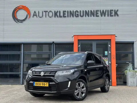 Suzuki Vitara 1.5 Hybrid Select / Allseason Banden / Navi / Stoelverwarming / Applecarplay/AndroidAu