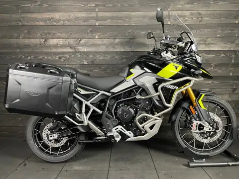 Triumph TIGER 900 RALLY PRO BLACK YELLOW - 46979050