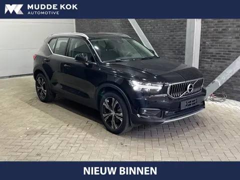 Volvo XC40 1.5 T5 Twin Engine Momentum Pro | Panoramadak | Camera | Stoel+Stuurverwarming | Keyless 