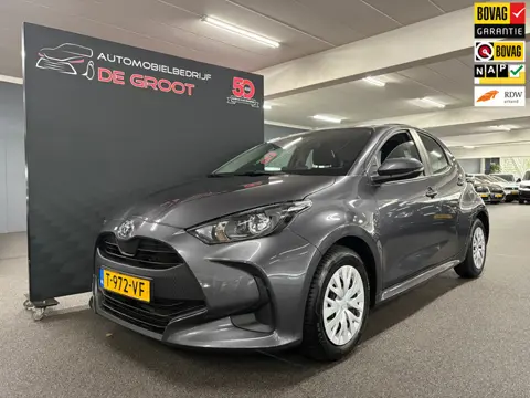 Toyota Yaris 1.5 VVT-i Active/ Eerste eigenaar/ Handgeschakeld/ Nederlandse auto/ Airco/ Achteruitri