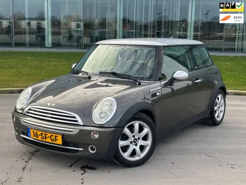 Mini Mini 1.6 Cooper AUT NAVI PARK LANE