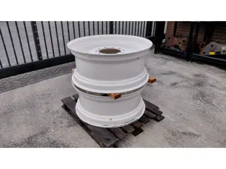 tractor rim for 18.4R38 tires / 2 pieces available