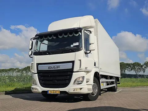 DAF CF 320