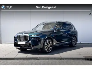 BMW X7 xDrive40i M-Sport / 23 inch / Trekhaak / Driving Assistant Prof / Stoelverwarming op alle sto