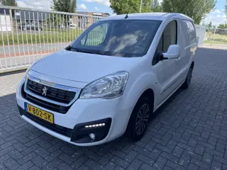 Peugeot Partner 120 1.6 BlueHDi 100 L1 Première S&S