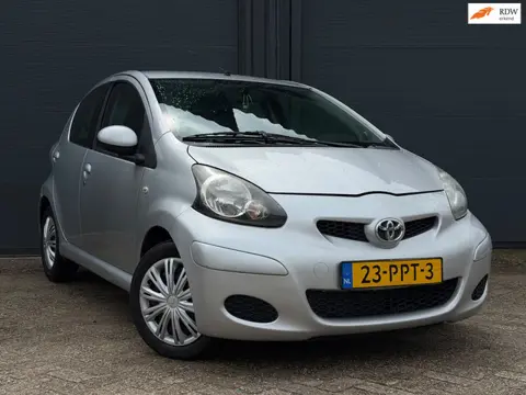 Toyota Aygo 1.0 | NWE APK | Airco | E-Pakket |