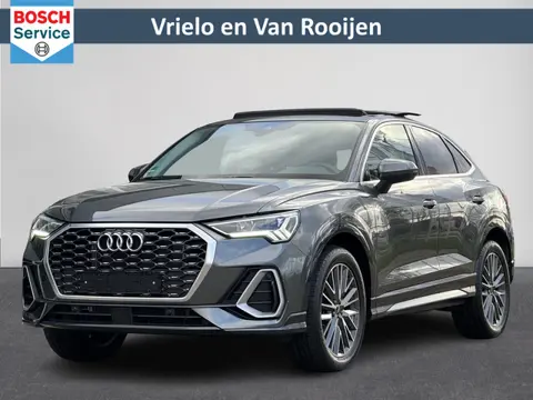 Audi Q3 Sportback 35 TFSI Automaat S Edition | 19" Lichtmetalen Velgen | Airco | Panorama-schuifdak 
