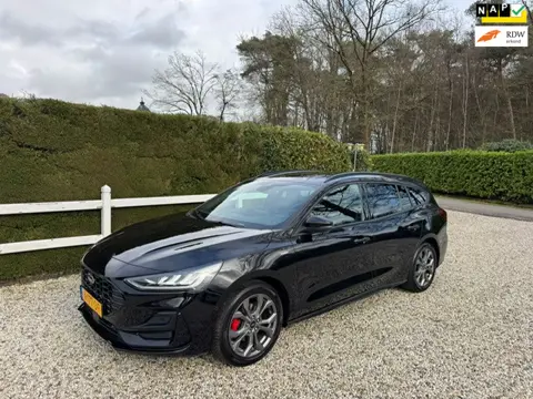 Ford Focus Wagon 1.0 EcoBoost Hybrid ST Line Style