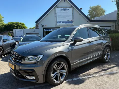 Volkswagen Tiguan 1.4 R-LINE/PANO/VIRTUAL/CARPLAY/KEYLESS/CAMERA