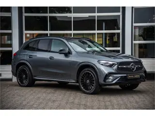 Mercedes-Benz GLC 400e 4MATIC AMG Line (bj 2023, automaat)