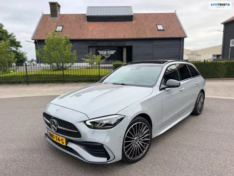 Mercedes-Benz C-klasse Estate 300e AMG | Panoramaschuifdak | Night | Burmester | Rijassistentiepakke