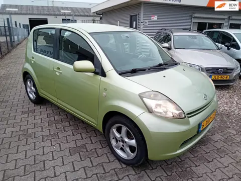 Daihatsu Sirion 2 1.3-16V Comfort BJ 2006 AIRCO NIEUWE APK!