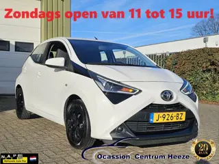 Toyota Aygo 1.0 VVT-i x-play, Camera! Carplay! Nwe APK! Zondag OPEN!