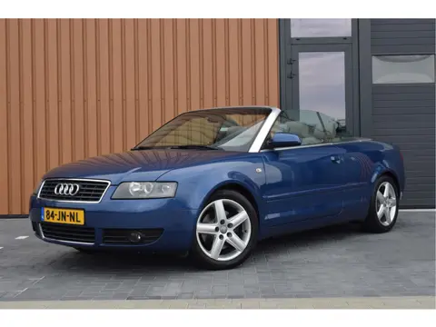 Audi A4 Cabriolet 2.4 V6 170pk Exclusive | Origineel NL | 108.000km | Caribic Blue