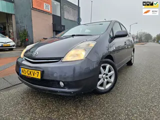 Toyota Prius 1.5 VVT-i Tech Edition GARANTIE