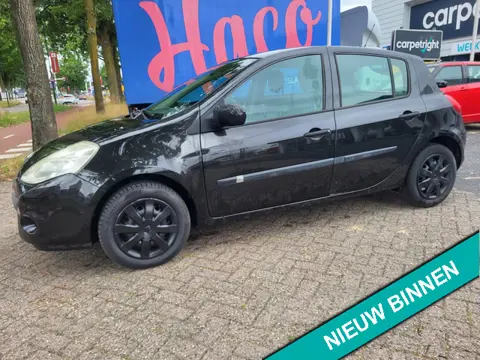 Renault Clio 1.2 TCe Special Line Trekhaak airco